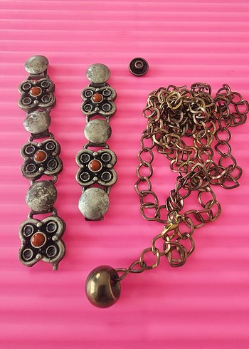 Zincir Detaylı Renkli Yılan Desenli Vücut Zinciri - Görsel 12