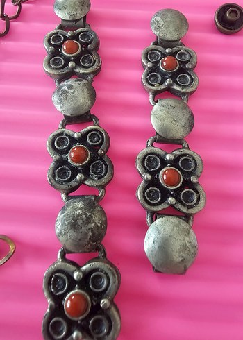 Zincir Detaylı Renkli Yılan Desenli Vücut Zinciri - Görsel 5