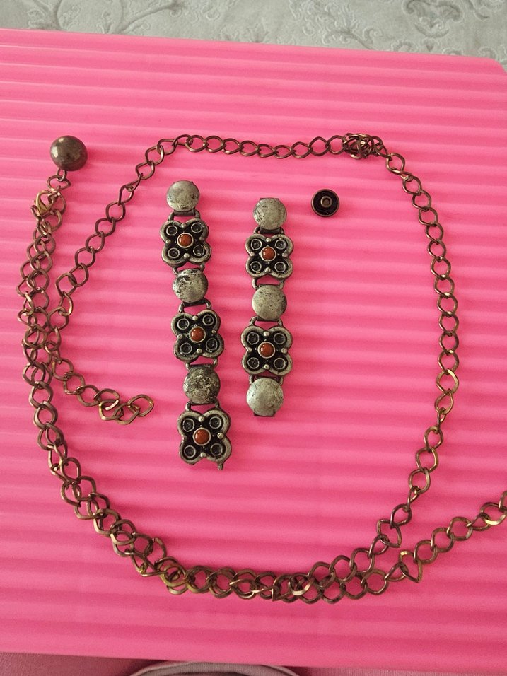 Zincir Detaylı Renkli Yılan Desenli Vücut Zinciri - Görsel 4