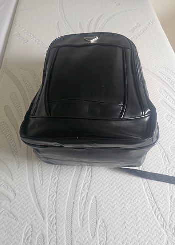 Siyah Deri Spor Sırt Çantası - Görsel 5