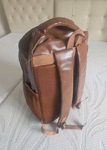 Kahverengi Tokalı Erkek Sırt Çantası - Görsel 9