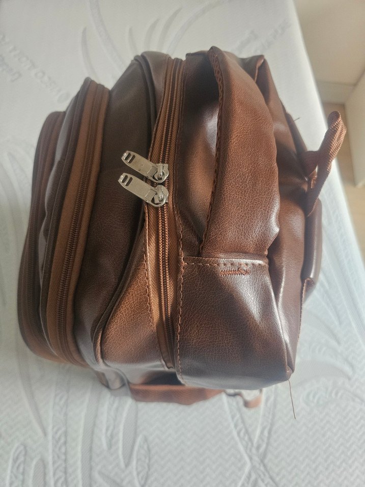 Kahverengi Tokalı Erkek Sırt Çantası - Görsel 3