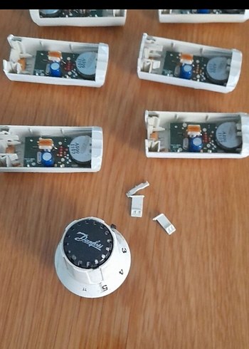 Gri Dijital Termometreler Seti - Görsel 3