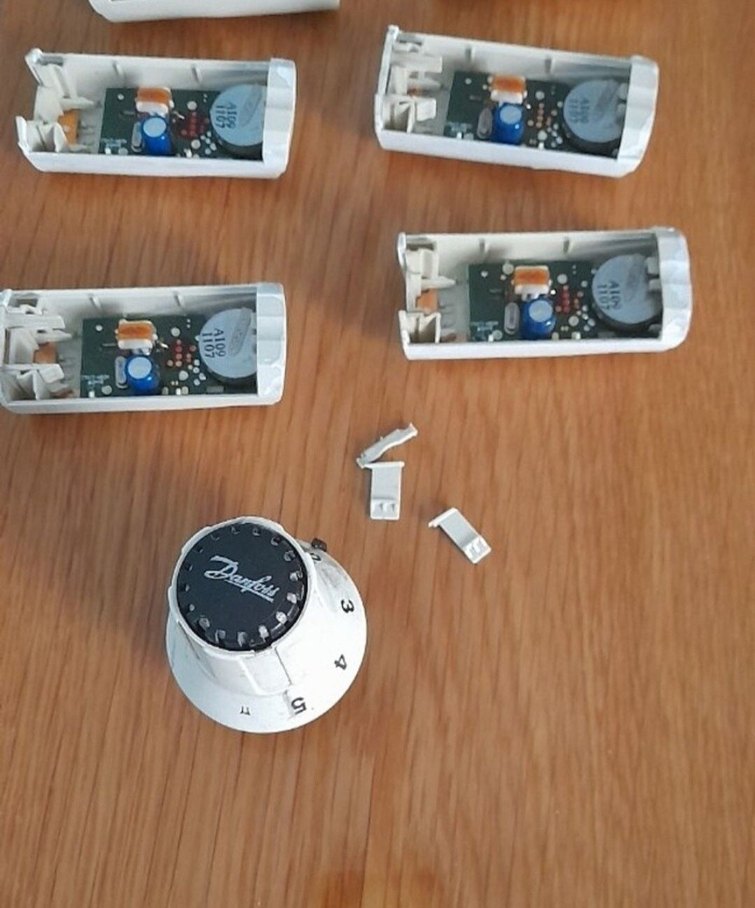 Gri Dijital Termometreler Seti - Görsel 2