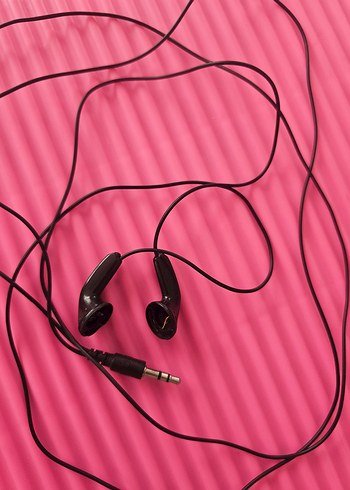 Pembe Kulaklık Kulak İçi Model - Görsel 10