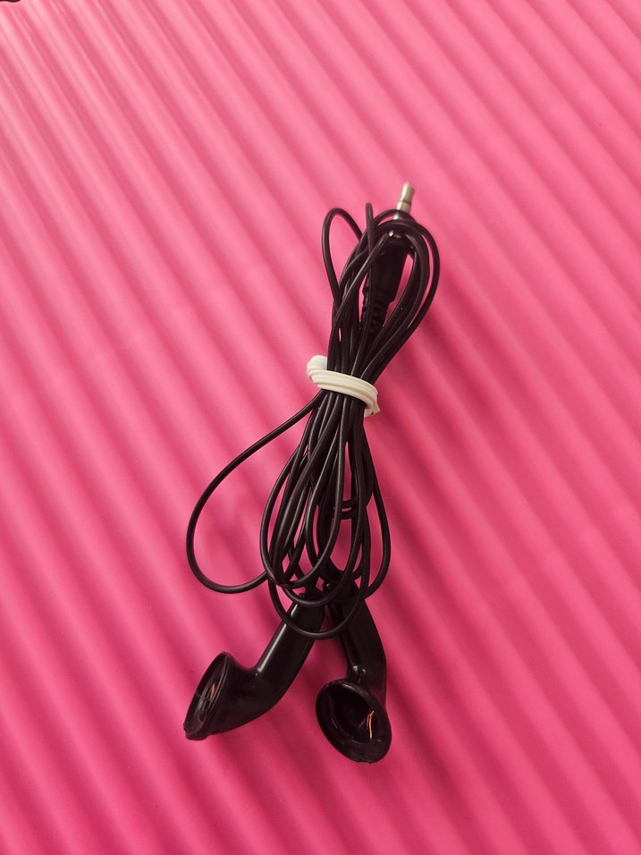 Pembe Kulaklık Kulak İçi Model - Görsel 4