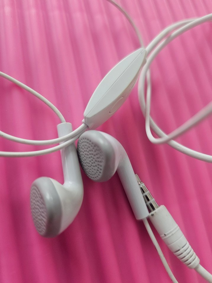 Pembe Kulak İçi Kulaklık - Görsel 5