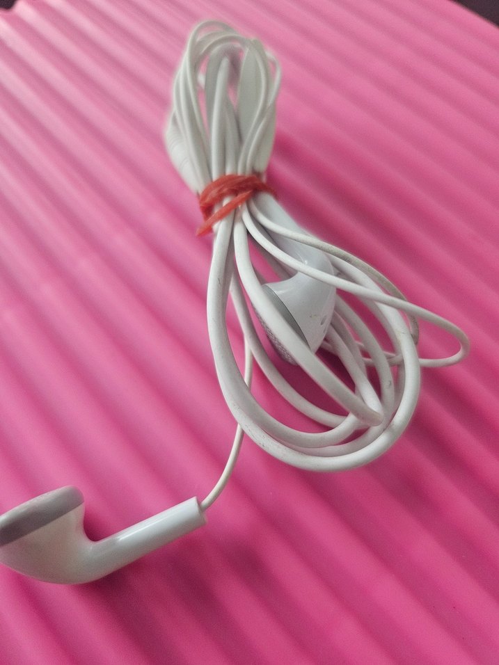 Pembe Kulak İçi Kulaklık - Görsel 4