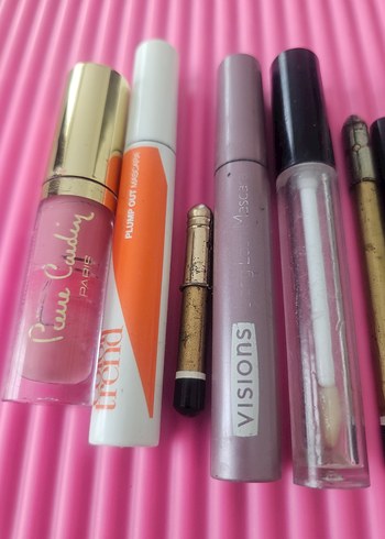 Pastel Pembe Makyaj Ürünleri Seti - Görsel 5