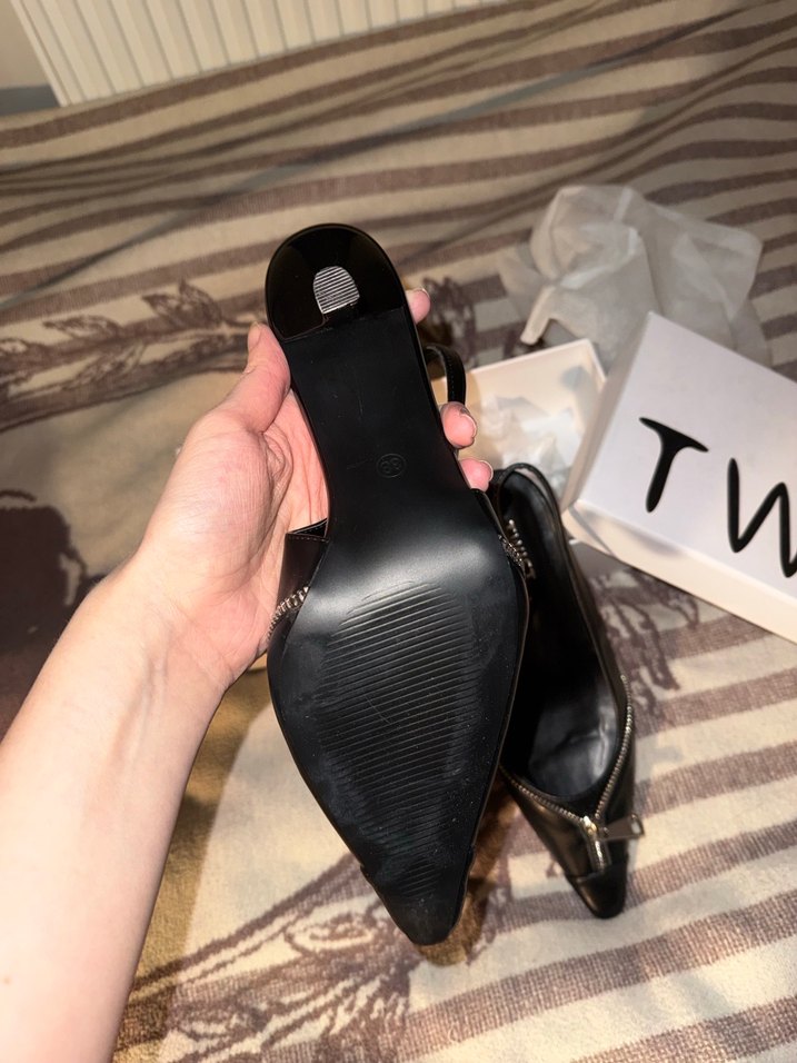 Siyah TWİST Tokalı Stiletto - Görsel 3