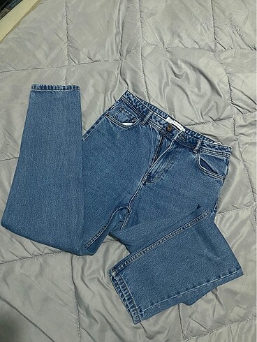 Zara zara kullanilmamis jean