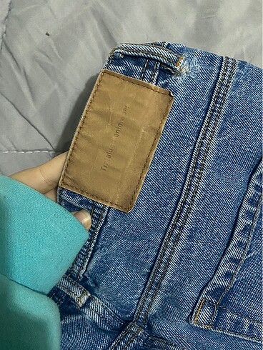 36 Beden lacivert Renk zara kullanilmamis jean