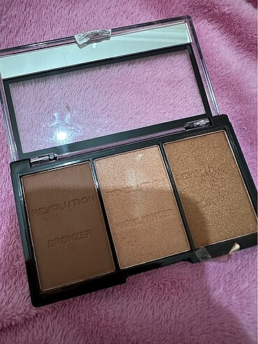  Beden revolution bronzer highlighter paleti