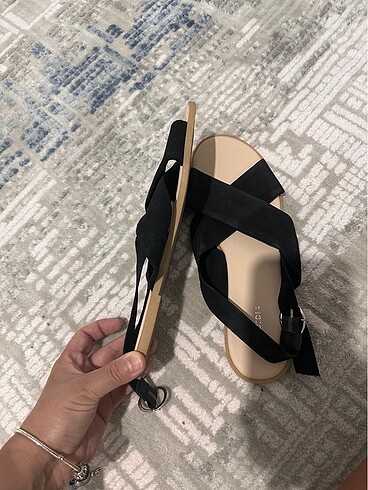 41 Beden siyah Renk H&M sandalet hm