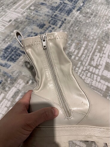 Pull and Bear bot - Görsel 5