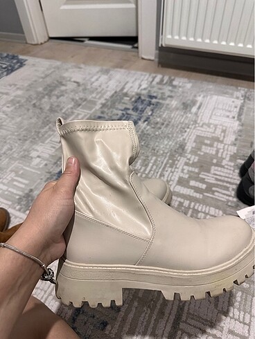 Pull and Bear bot - Görsel 9