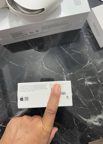 Apple airpods pro  Beyaz Kablosuz Kulaklık - Görsel 4