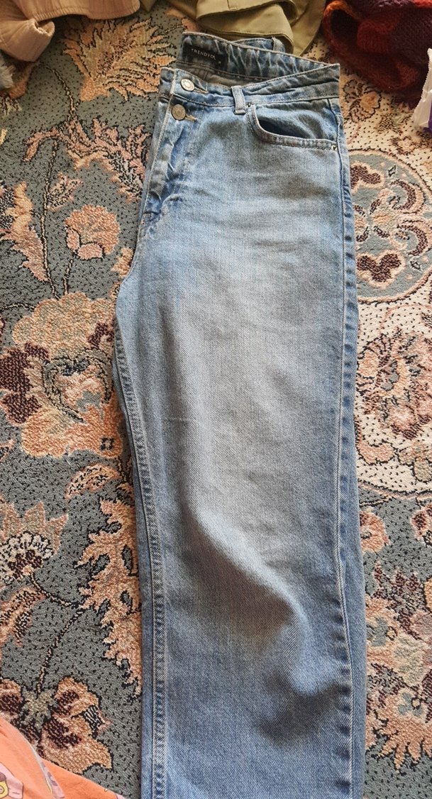 Düğmeli Mavi Midi Kot Pantolon - Görsel 2