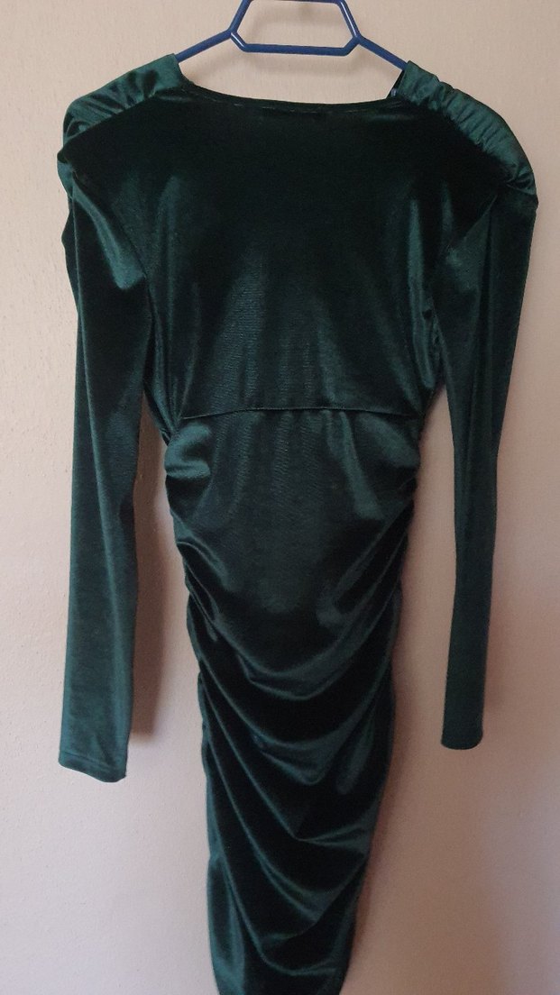 Uzun Kollu Yeşil Kadife Abiye Elbise - Görsel 4