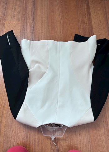 Zarif Siyah Beyaz Kadın Ceket - Görsel 4