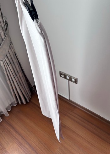 Beli lastikli yandan yırtmaçlı etek - Görsel 2