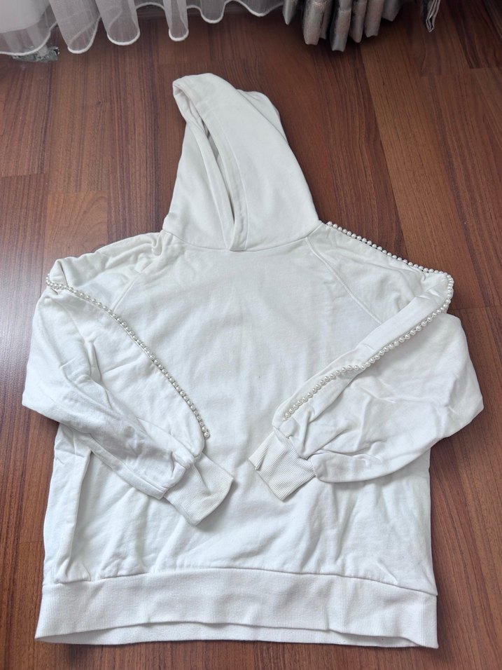 Zincir Detaylı Beyaz Kadın Sweatshirt - Görsel 4