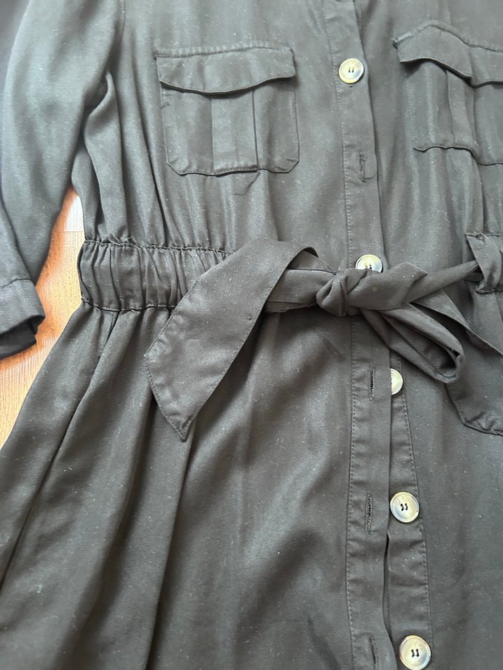 Düğmeli Siyah Uzun Keten Elbise - Görsel 3