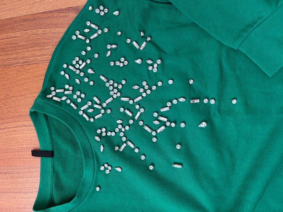 Taşlı yeşil sweatshirt - Görsel 2