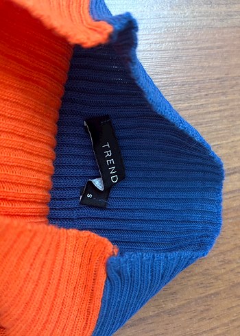 V Yaka Renkli Kadın Triko Kazak - Görsel 3