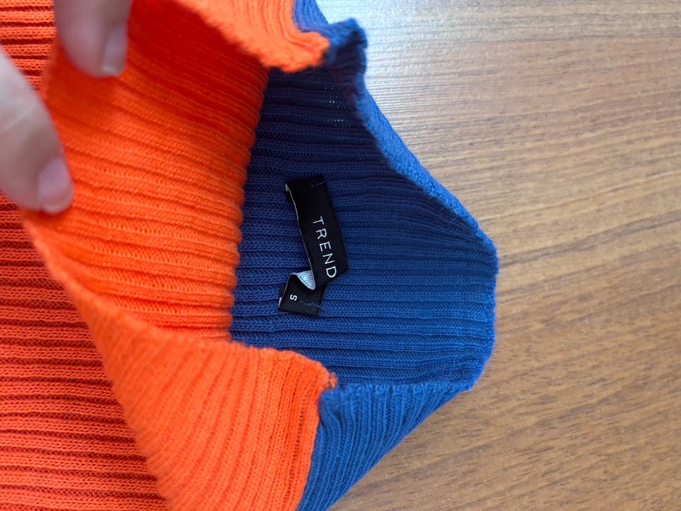 V Yaka Renkli Kadın Triko Kazak - Görsel 3