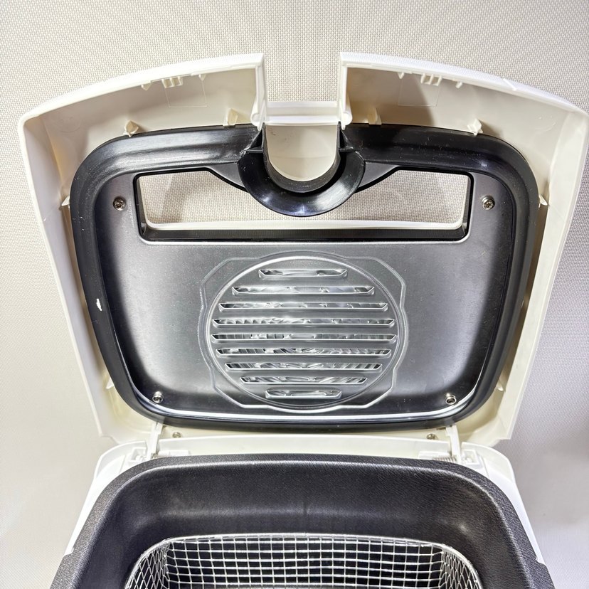 Tefal Universalis 800 Beyaz Fritöz (sıfır) - Görsel 3