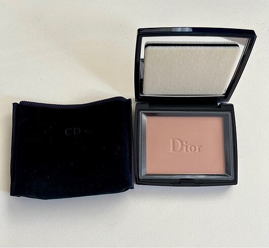 Dior DIORSKIN FOREVER POUDRE COMPACTE 003