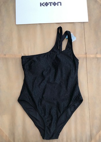 Kadın Siyah Askılı Fitted Mayo koton 38 beden etiketli - Görsel 3