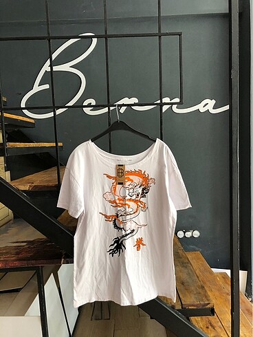 Diğer L beden etiketli tshirt ünisex