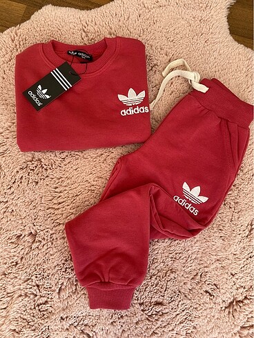 Adidas Eşofman Takımı