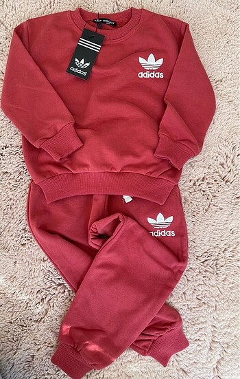 Adidas Eşofman Takımı