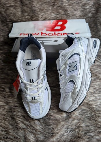 New Balance 530 Lacivert Renk Erkek Spor Ayakkabı - Görsel 2