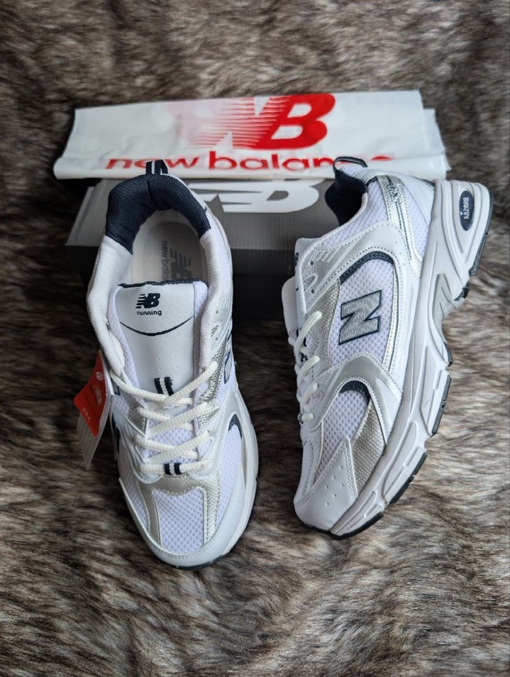 New Balance 530 Lacivert Renk Erkek Spor Ayakkabı - Görsel 2