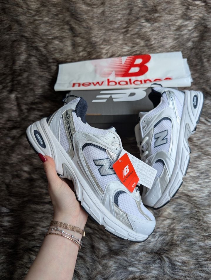 New Balance 530 Lacivert Renk Erkek Spor Ayyakkabı - Görsel 2
