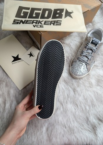 Golden Goose Deluxe Simli Gümüş Kadın Spor Ayakkabı - Görsel 7