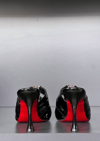 Yves Saint Laurent Siyah Rugan Stiletto Terlik - Görsel 3