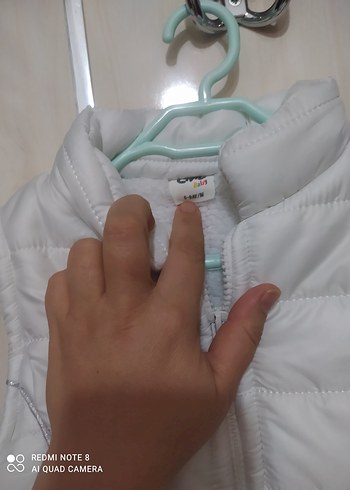 6-9 Ay Beden Kız Çocuk Beyaz Fermuarlı Yelek