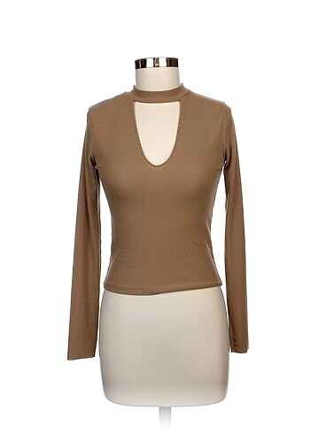Zara Bluz %70 İndirimli.