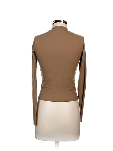 s Beden Zara Bluz %70 İndirimli.