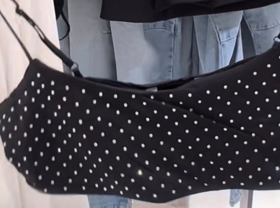 Puantiye Desenli Siyah Atlet - Görsel 3