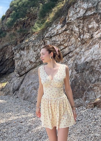 xs Beden Sarı V Yaka Çiçekli Midi Elbise