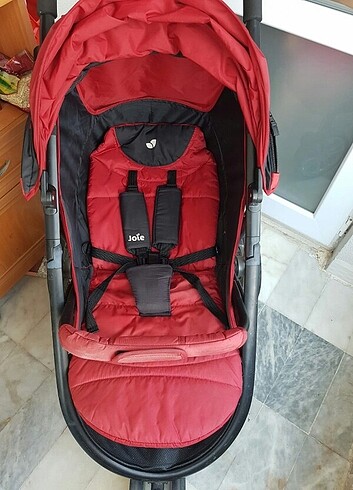 9- 18 kg Beden kırmızı Renk Joie Bebek Arabası