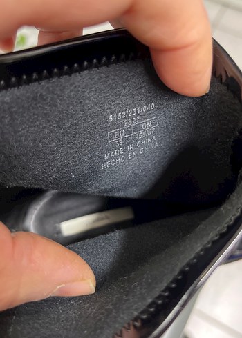 Parlak Siyah Yüksek Topuklu Goth Kadın Bot - Görsel 3