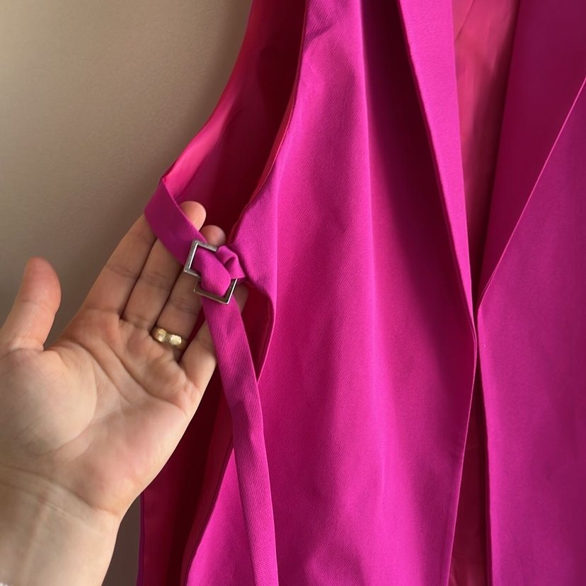 Pembe Saten Dökümlü Kolsuz Blazer - Görsel 2