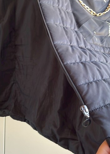 Zincir Detaylı Midi Kadın Yelek - Görsel 3